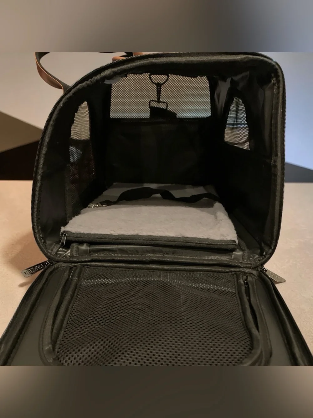 Papzer Pet Carrier